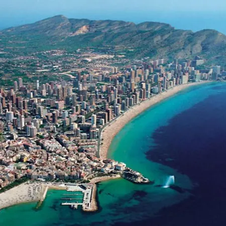 Apartamento Primera Linea-apt De 2 Hab- 4-6 Pers -wifi -aire Acond- Parking Opcionable Extra