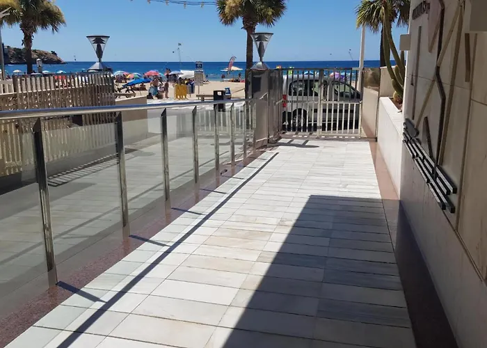 Primera Linea-apt De 2 Hab- 4-6 Pers -wifi -aire Acond- Parking Opcionable Extra Apartamento *